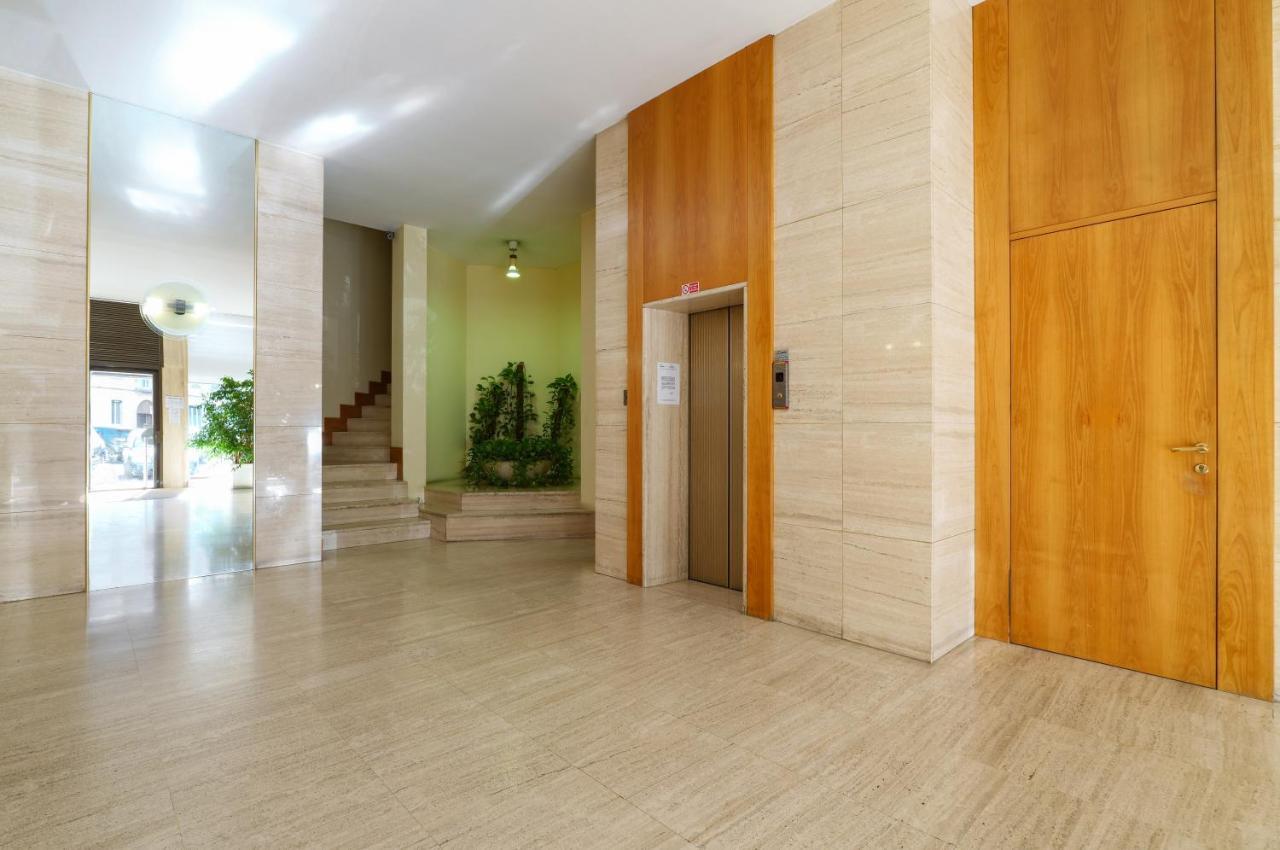Duomo Luxury Apartment VII Мілан Екстер'єр фото